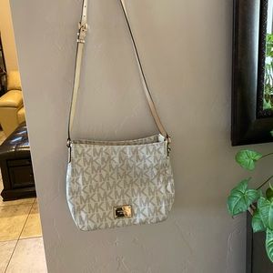 Michael Kors crossbody purse